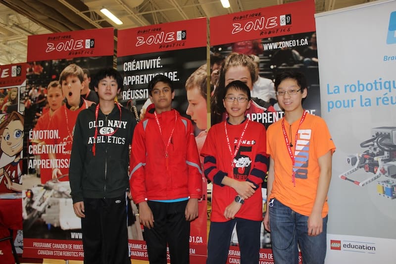 Boswin Robotics students competing in the 2016 Robotics Competition Zone01